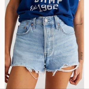 NWT Levi’s 501 Original High Rise Shorts